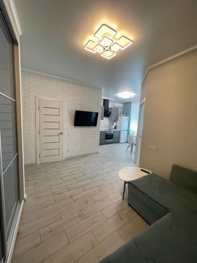 Nika Apartment Odessa Exterior foto